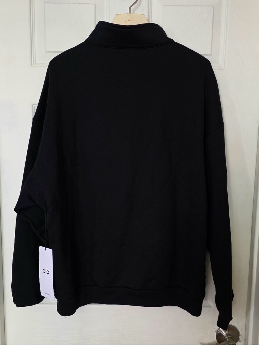 ALO Yoga Black Half-Zip Pullover Sweatshirt size L NWT in original plastic. - Picture 4 of 9